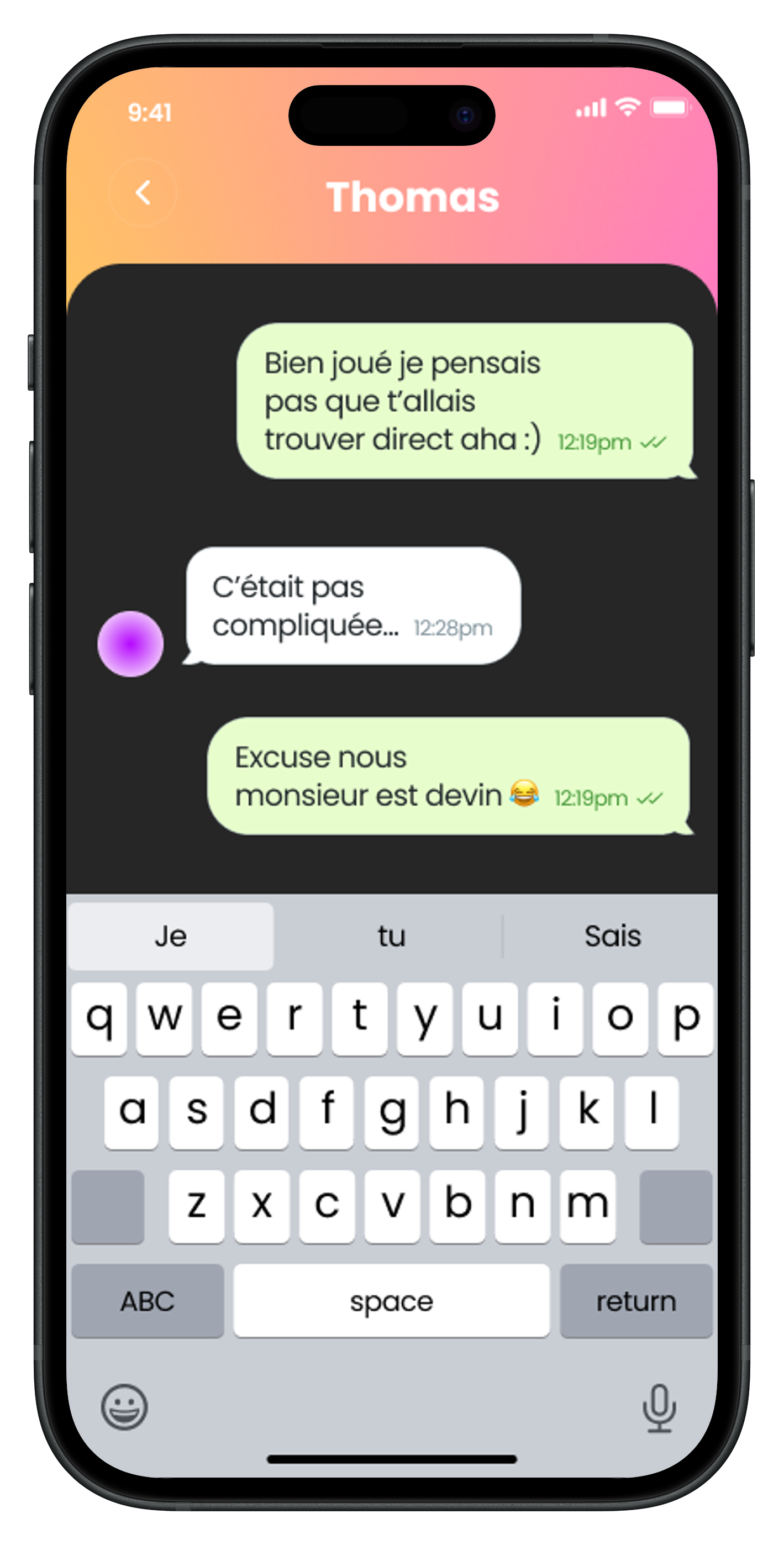 6-portrait Un téléphone montrant l'application de rencontre. Une conversation entre deux personnes. Afin de montrer la section conversation.
